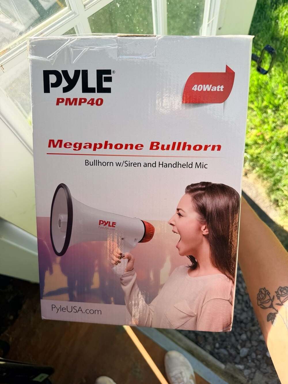 Pyle PMP40 40 Watt Megaphone Bullhorn with Siren and Handheld Mic